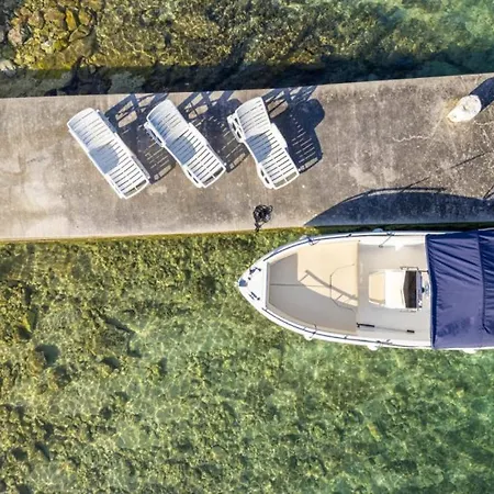 Beautiful Zman Near Sea In Dugi Otok Sali