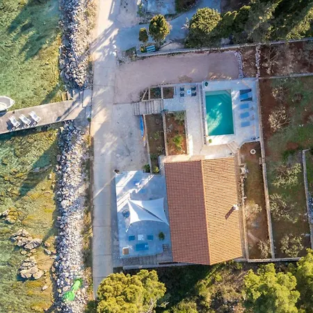 Beautiful Zman Near Sea In Dugi Otok Sali